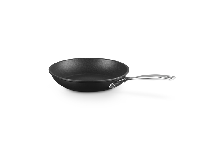 Le Creuset Toughened Non-Stick Shallow Frying Pan 28