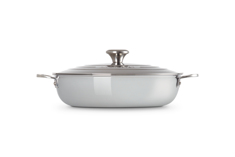 Signature Stainless Shallow with Lid | Le FI Le Creuset